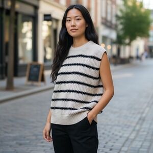 Moon & Madison Sweater Vest L Cream Black Striped Parisian French Girl Layering